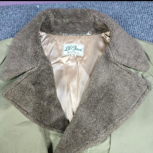 Vintage LL Bean Coat Men 46 Script Tag Wool Collar Lined Button Trench 70s 80s - Picture 4 of 16
